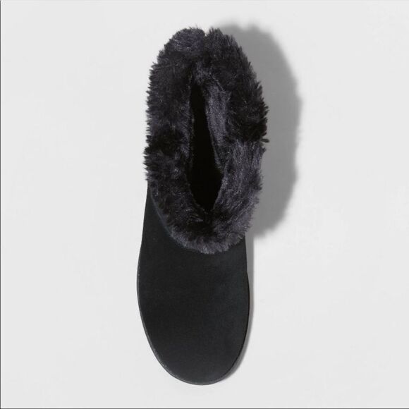 Universal Thread Black Faux Shearling Short Suede Boots - Picture 3 of 15